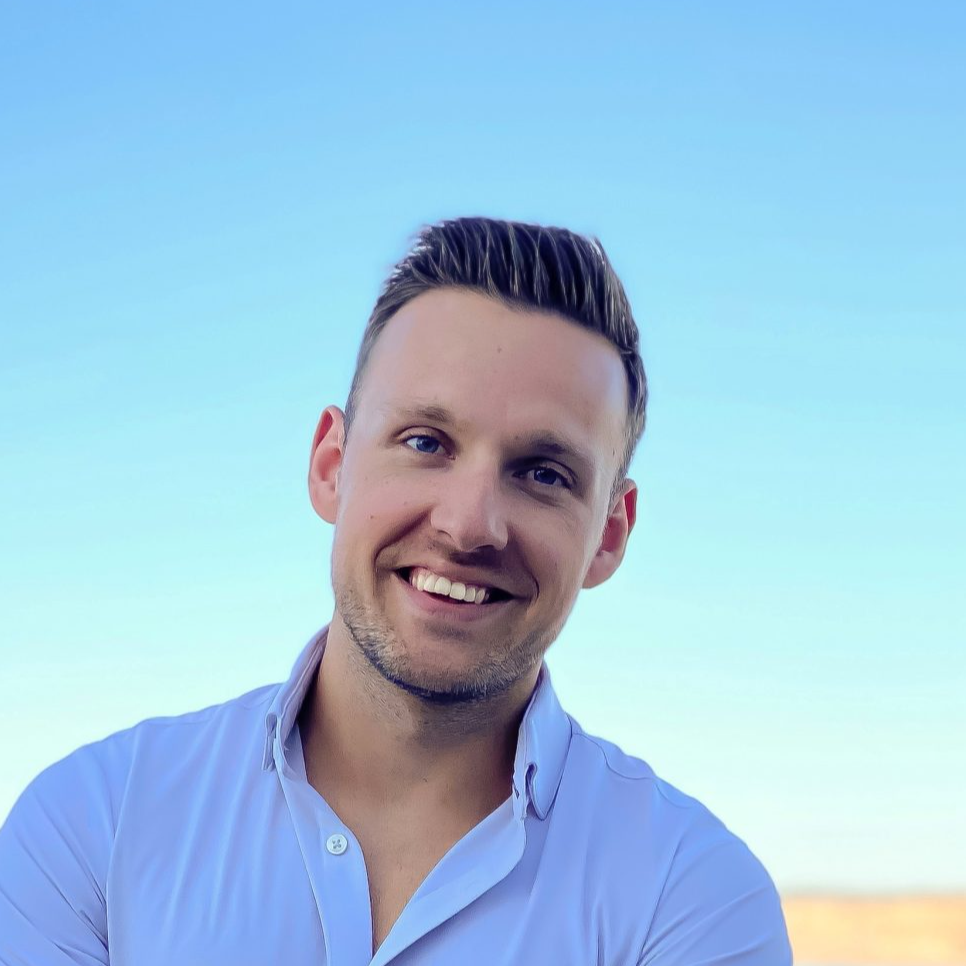 teacher-pic teacher-pic