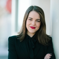 Melanie Deziel
