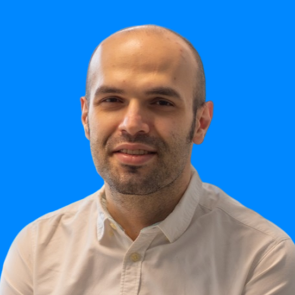 teacher-pic teacher-pic