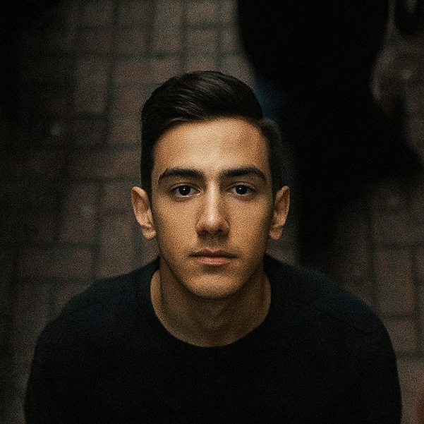 teacher-pic teacher-pic