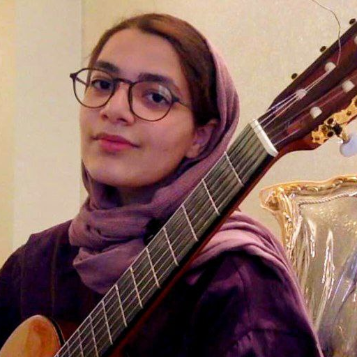 موژان احمدپناه