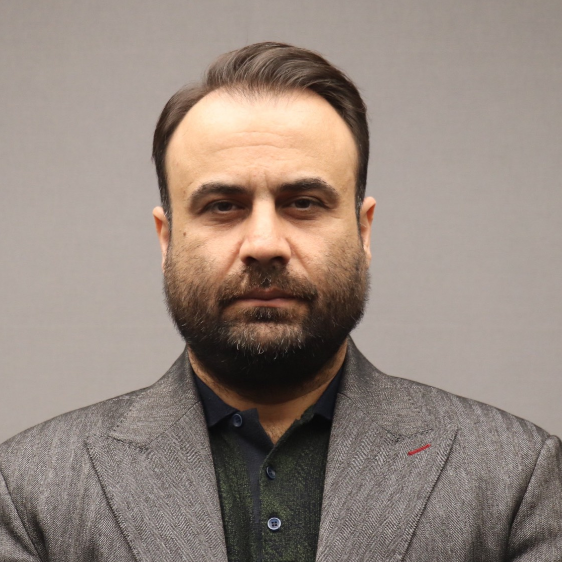 میثم جنگ خواه