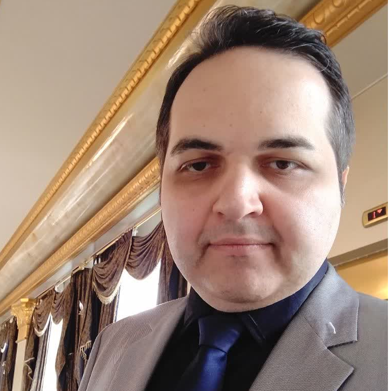 رضا حسین زاده