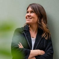 Tamsin Henderson
