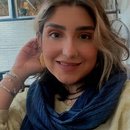 سیده سنا حسام زاده