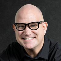 maktabkhooneh-teacher Todd Dewett